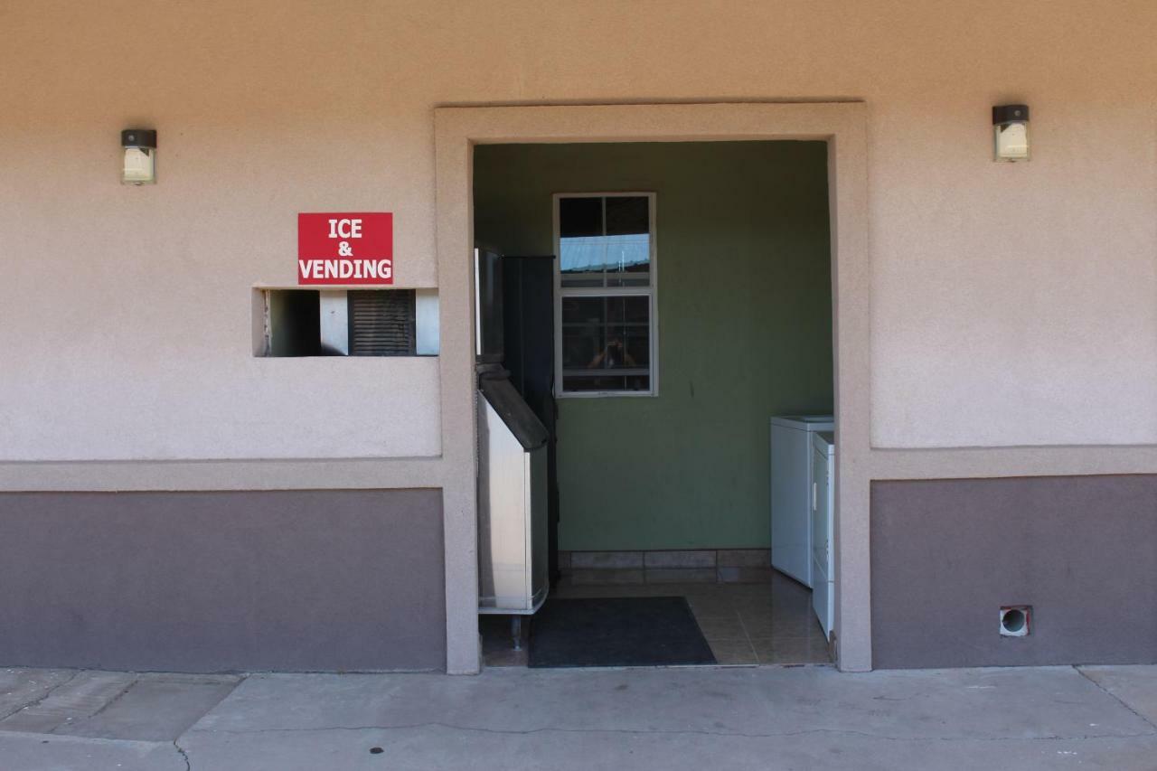 Deluxe Inn Fort Stockton Bagian luar foto